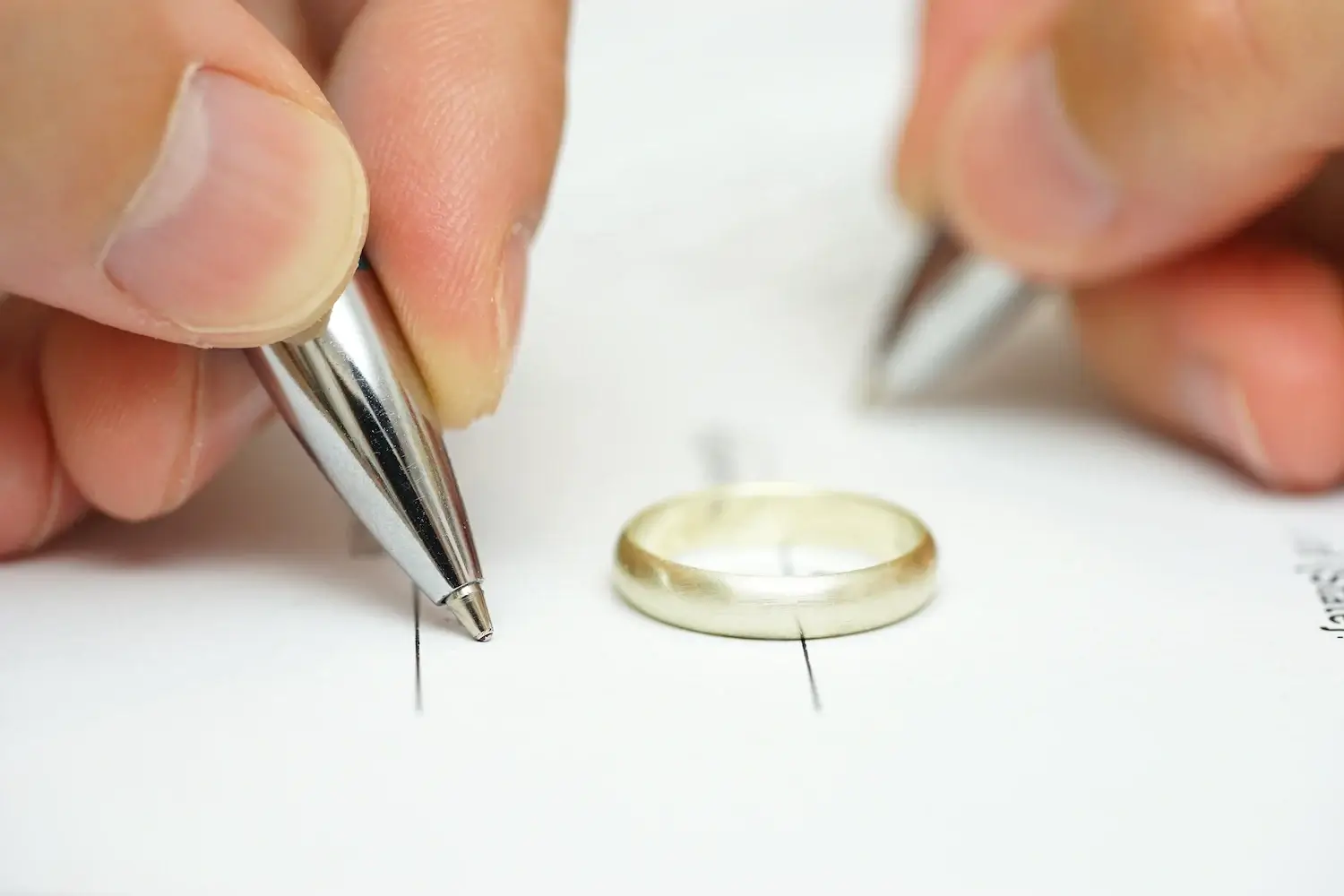 Strengthening Your Position in Divorce Negotiations with Professional Mediation New Milton